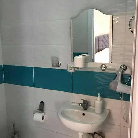 Huzur Konaklama